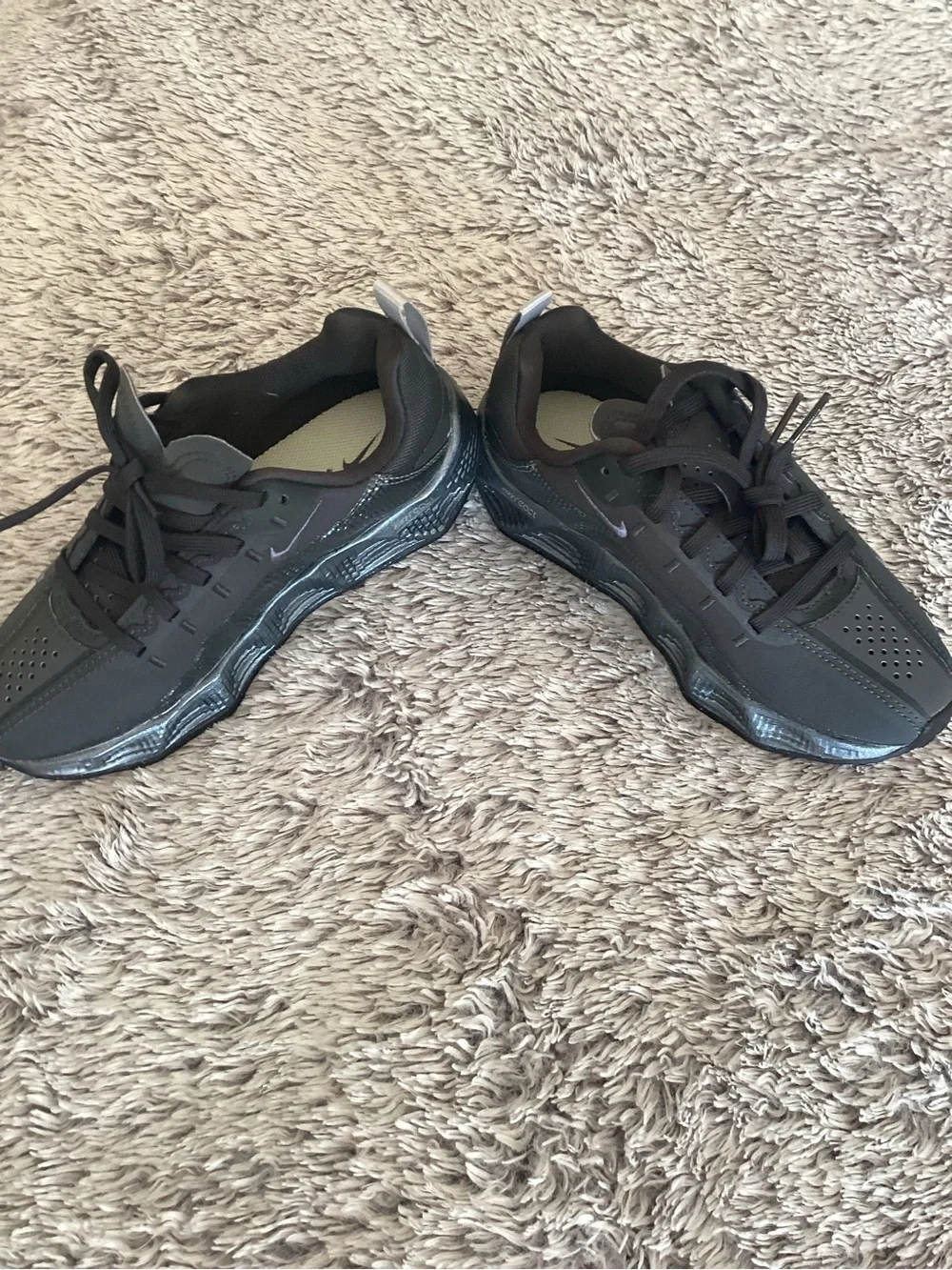 Kids  Black Athletic Sneakers - Low Top Comfort